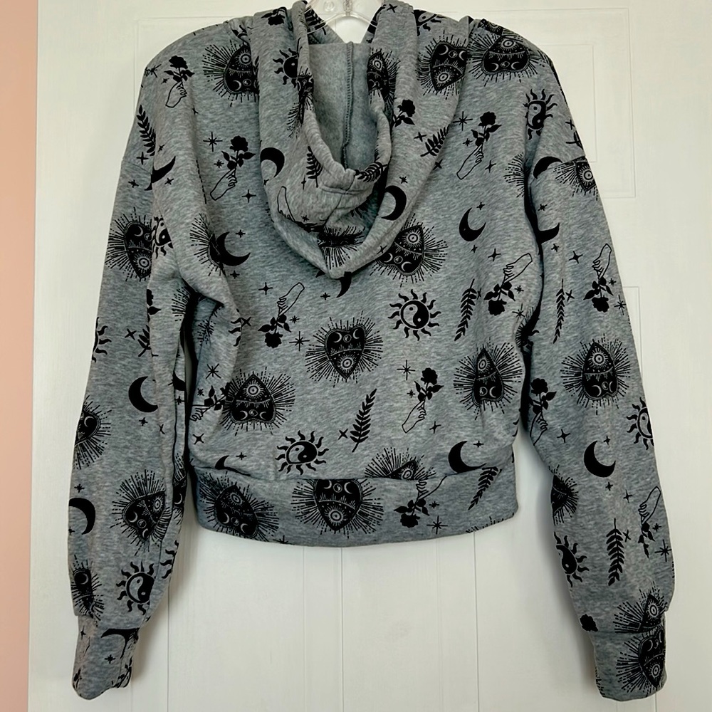 Mystical Sweater - Picture 2 of 2